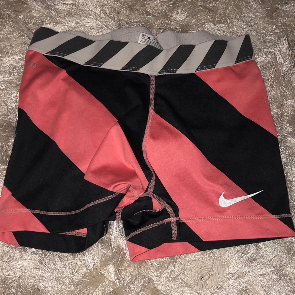 Nike spandex